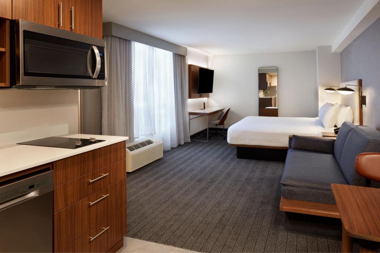 מלון Courtyard By Marriott קיטצ'נר מראה חיצוני תמונה