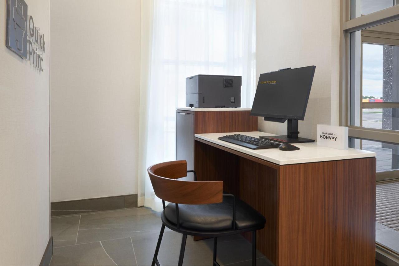 מלון Courtyard By Marriott קיטצ'נר מראה חיצוני תמונה