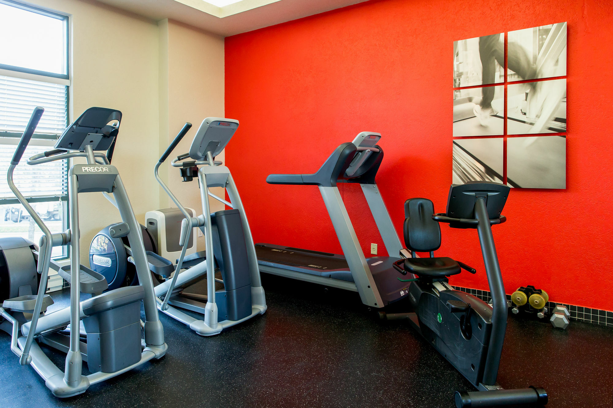 מלון Courtyard By Marriott קיטצ'נר מראה חיצוני תמונה
