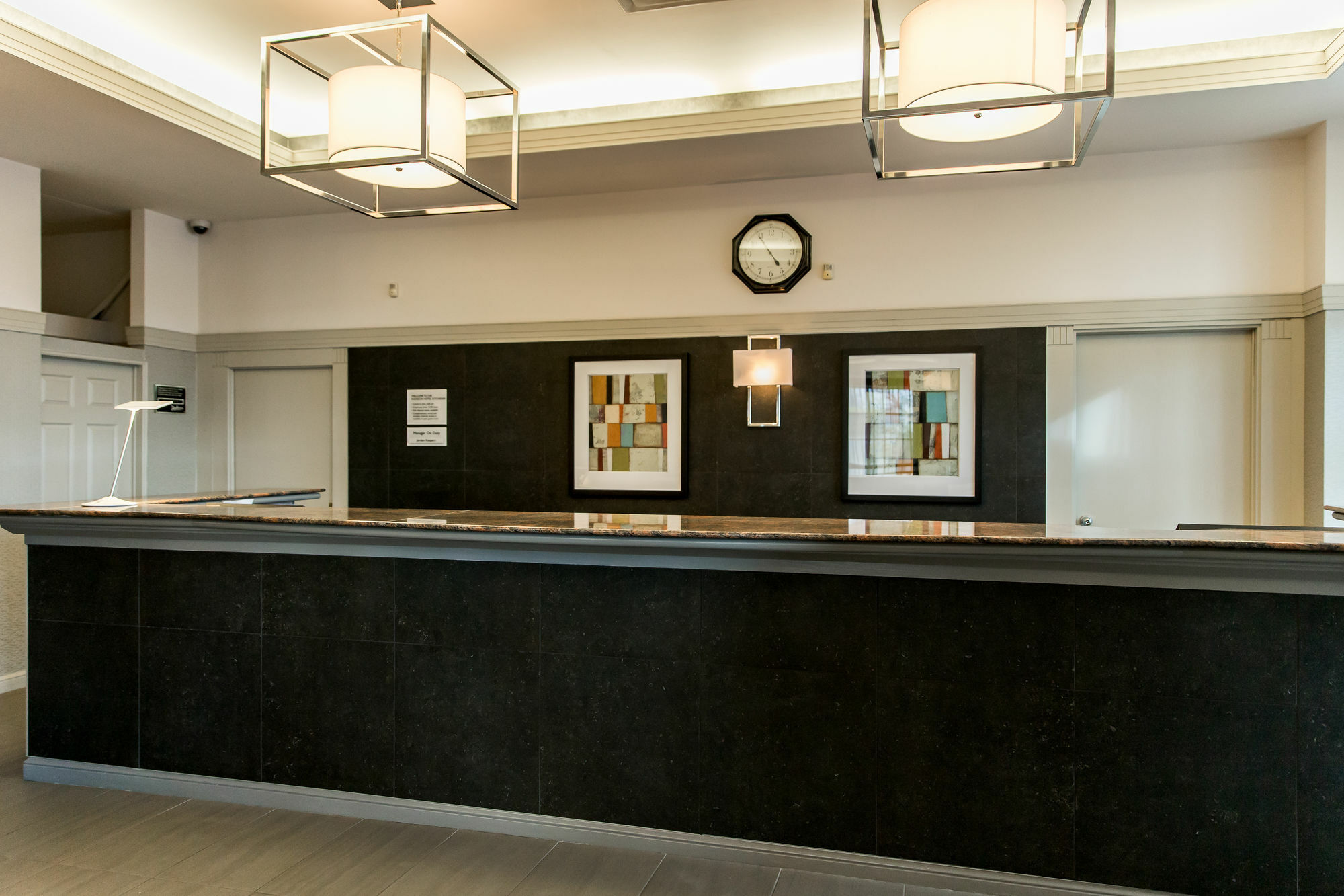 מלון Courtyard By Marriott קיטצ'נר מראה חיצוני תמונה